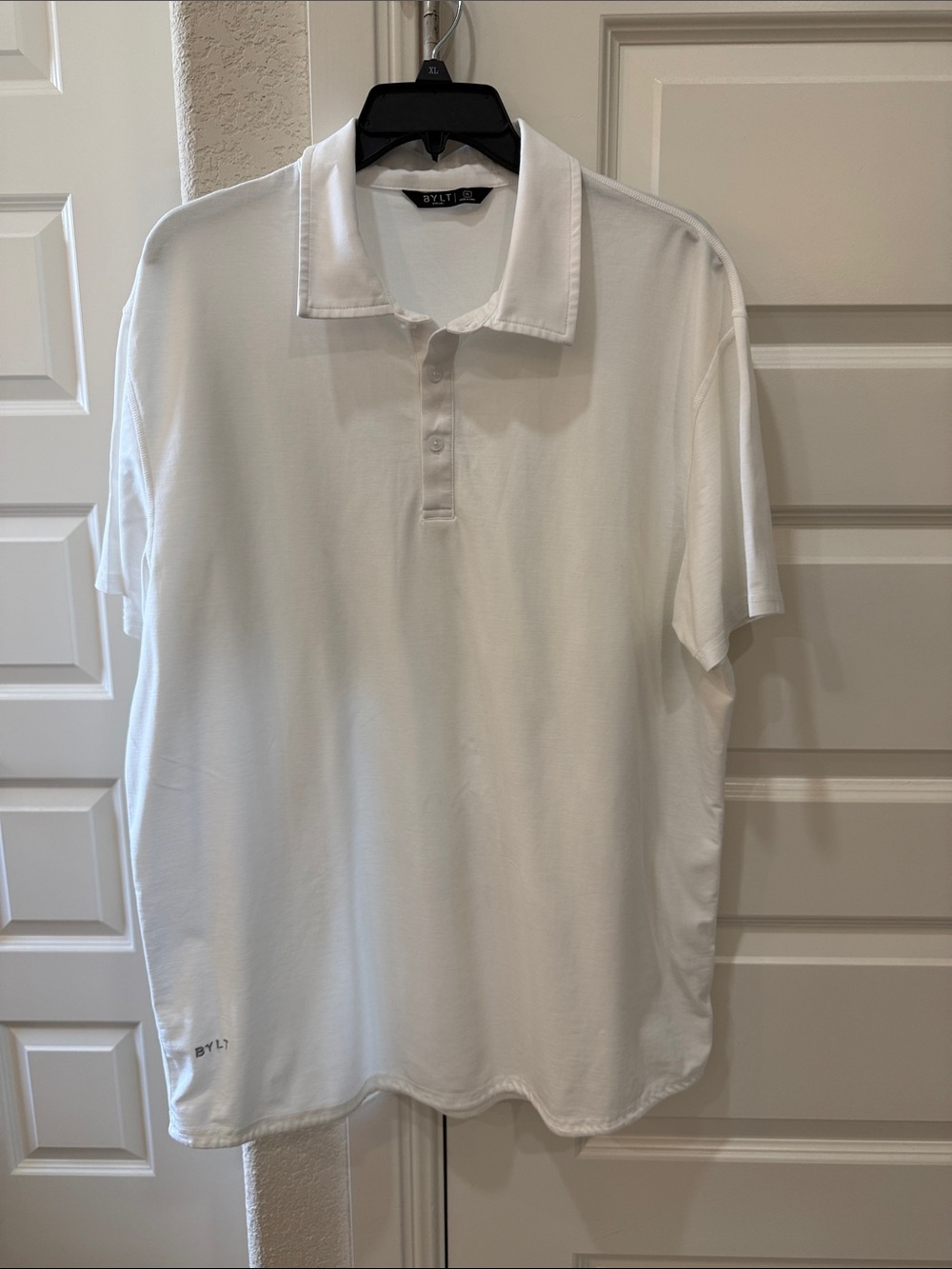 BYLT XL White Collar Shirt